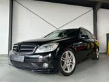 Mercedes-Benz C300T/AMG-Sportpaket/Schalter/Leder/AHK/ - Mercedes-Benz C-Klasse: AMG Sportpaket