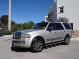 Lincoln Navigator - Lincoln mit Benzin-Antrieb: Automatik