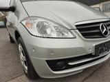 Mercedes-Benz A180 Autotronic P-Assist Classic 83tkm Allwetter - Mercedes-Benz A 170: Automatik