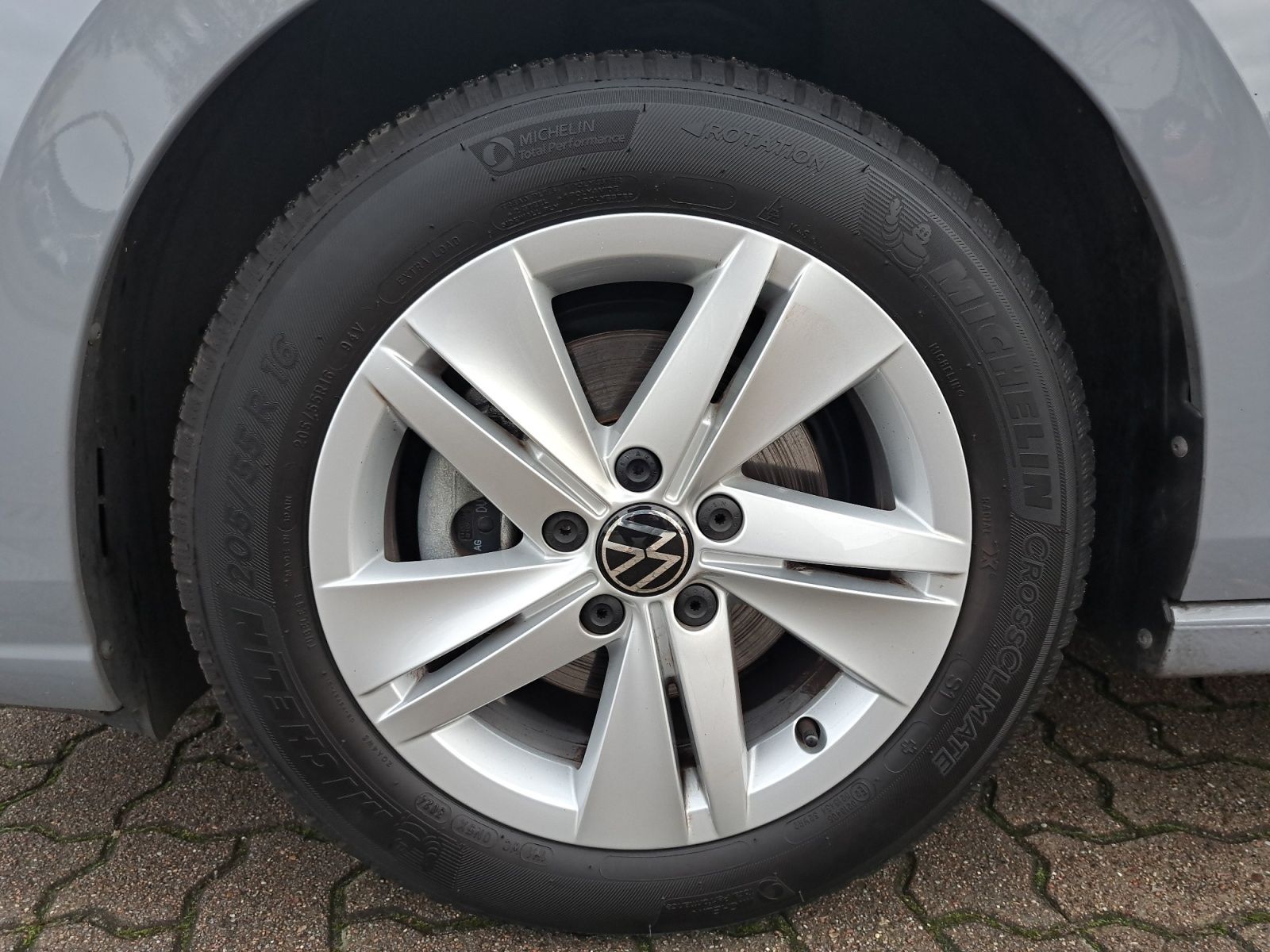 Volkswagen Golf - Bild 11