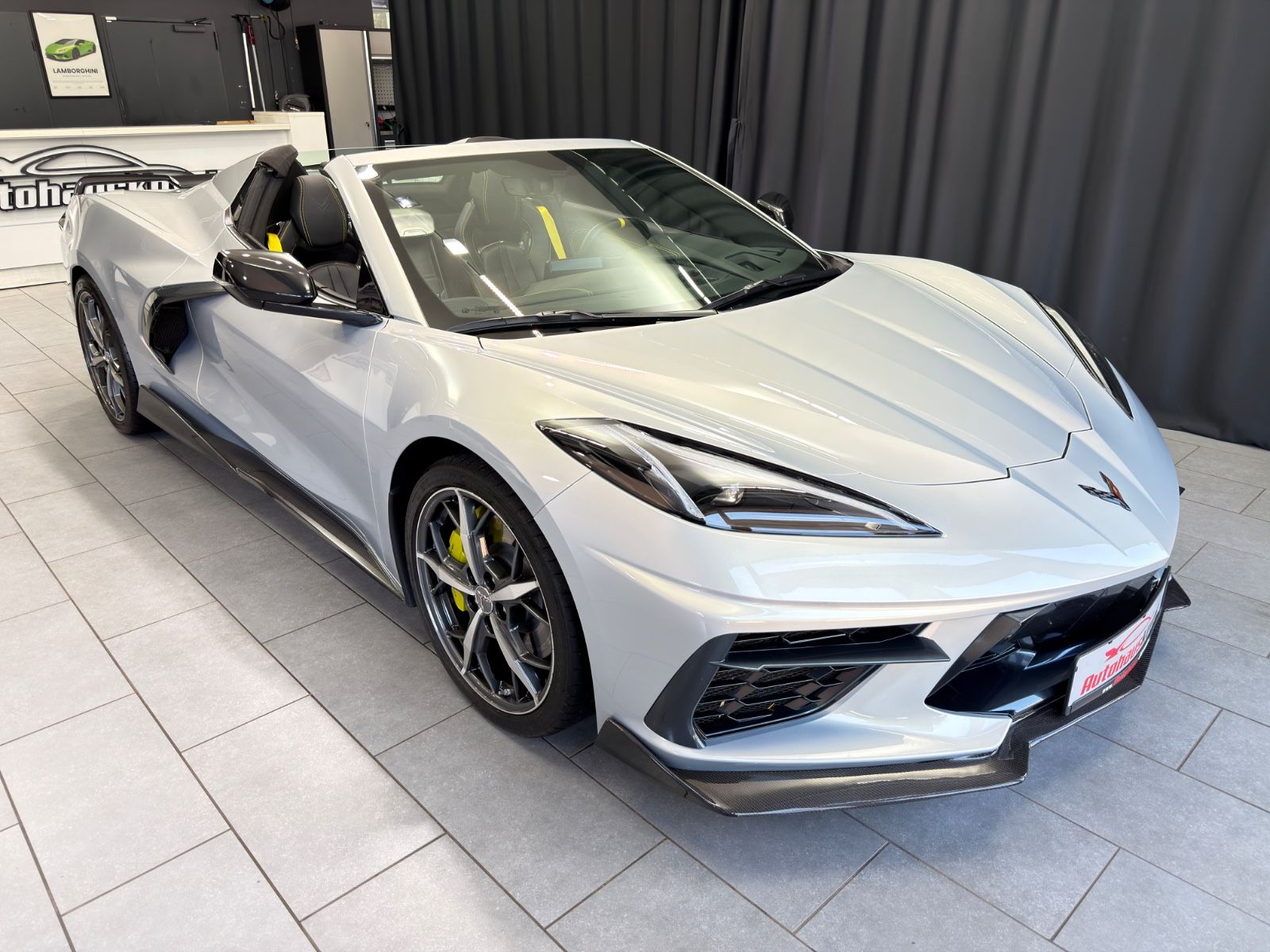 Fahrzeugabbildung Corvette C8 6.2 V8 Stingray 3LT Cabrio|CARBON|LIFT|VOLL