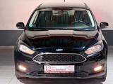 Ford Focus Turnier Cool & Connect Winterpaket 2 X PDC - : Kombi, Winterpaket