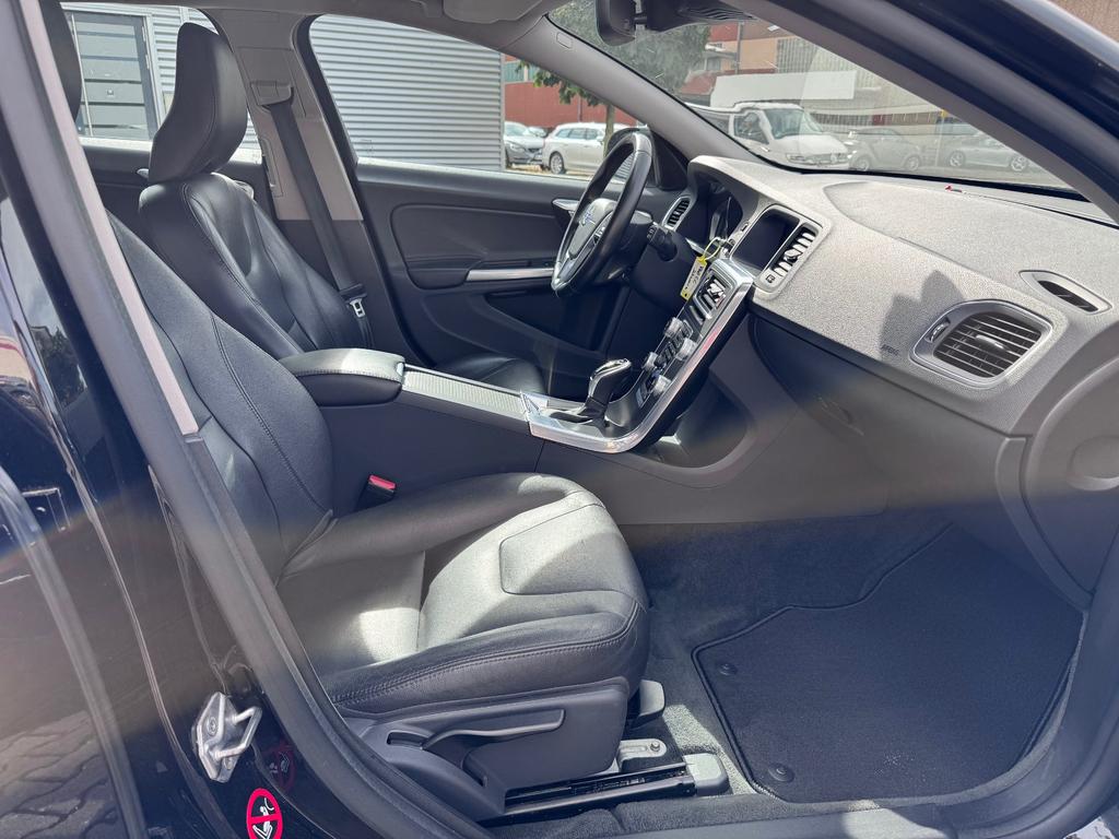 Volvo V60 Cross Country