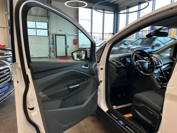 Ford C-Max Titanium *AHK*Klima*Kamera*DAB*Panorama*