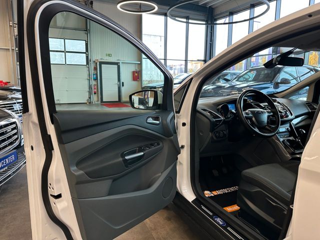 Ford C-Max Titanium *AHK*Klima*Kamera*DAB*Panorama*