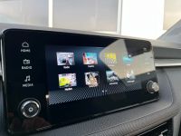 SKODA Fabia 1.0 TSI DSG SHZ PDC KAM LED 15