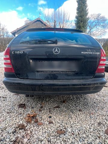 Mercedes-Benz Mercedes C180 Kompressor C-Klasse HU 03/20...