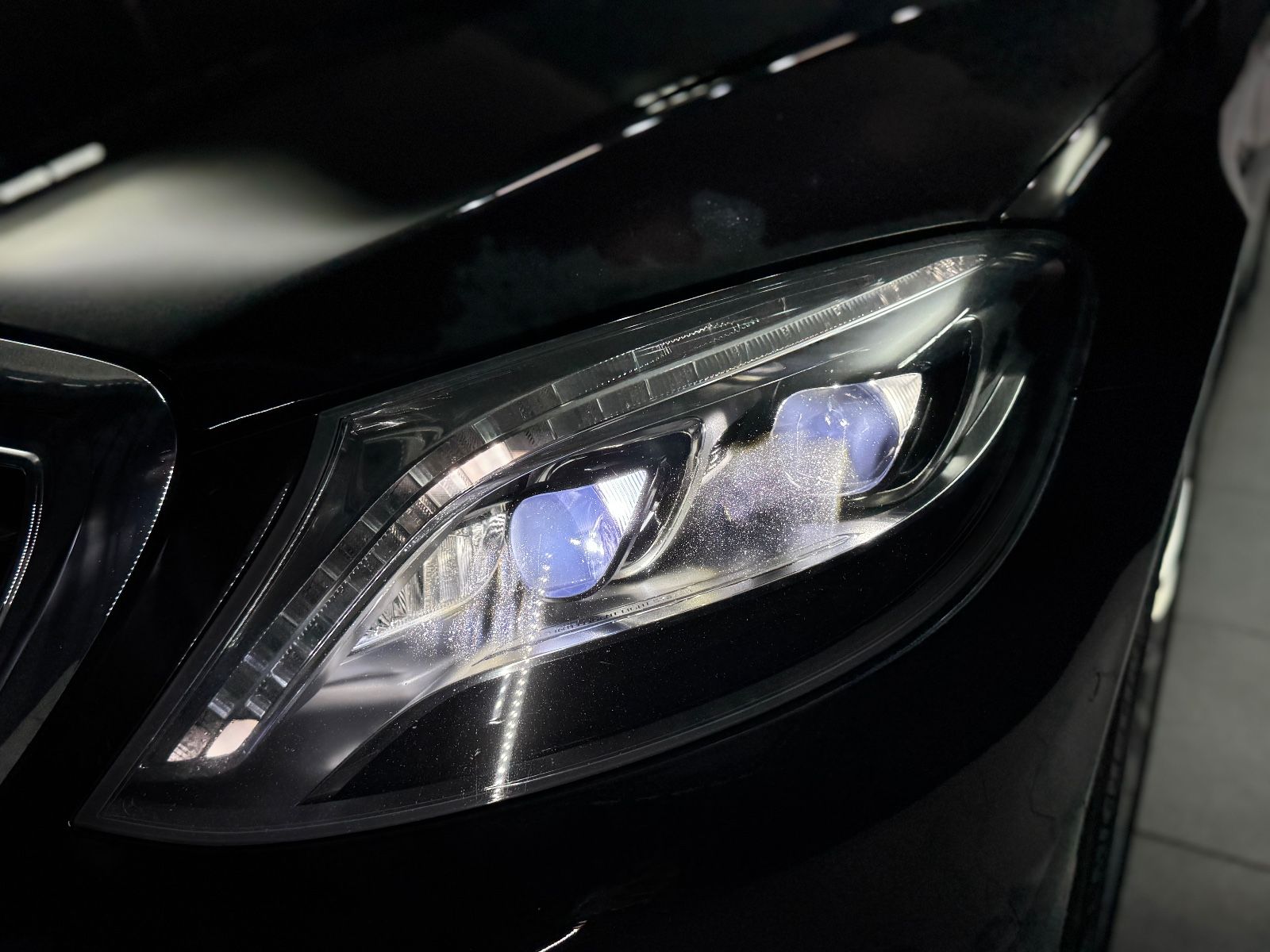 Fahrzeugabbildung Mercedes-Benz S 63 AMG 4Matic L|AMG DRIVERS|LANG|TV|VOLL