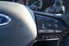 FORD Grand Tourneo Connect Titanium AUT-7SITZER-PANO-