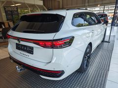 VW Passat R-Line Black Style DSG #AHK #DCC #Head-UP VW Passat R-Line Black Style DSG #AHK #DCC #Head-UP