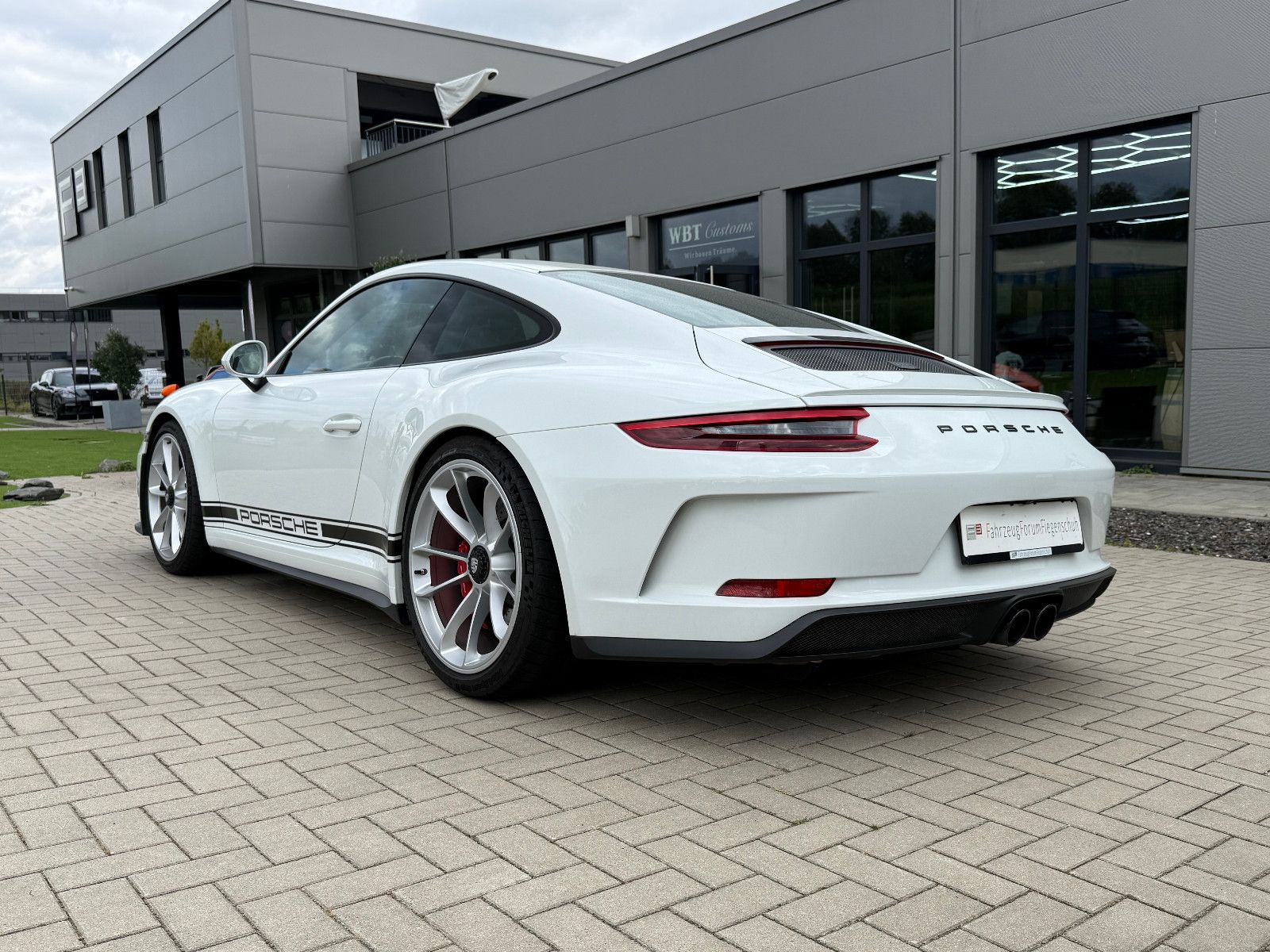 Fahrzeugabbildung Porsche 991.2/911 GT3 Touring-Lift-Approved-BOSE-Steuer