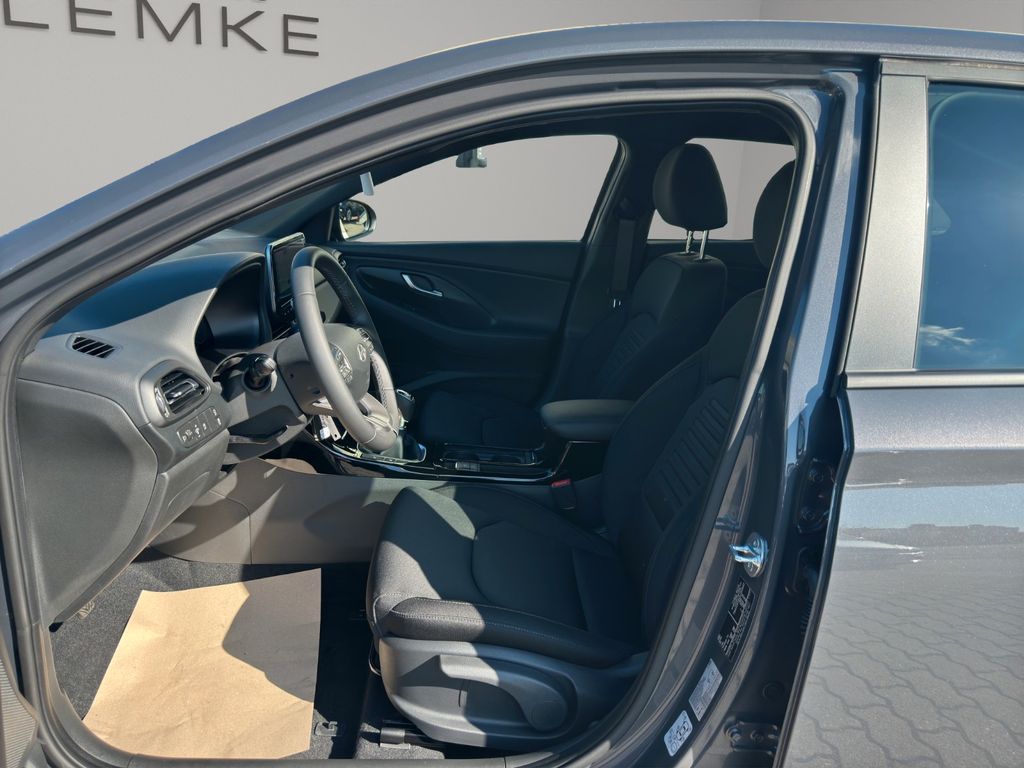 Hyundai i30 1.0 T-GDI ADVANTAGE NAVISITZHZGPDCLED