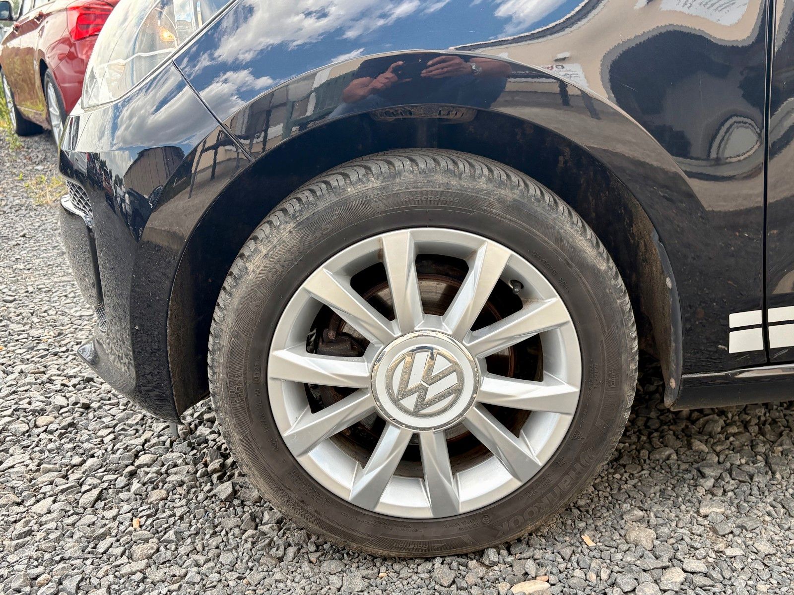 Fahrzeugabbildung Volkswagen up! club up! Navi Klima TÜV 05/2027 Scheckheft