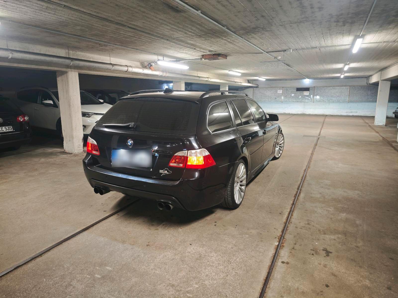BMW 530 2004 — engine 265 HP (195kW)