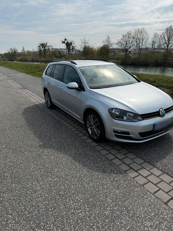 Image of Volkswagen Golf