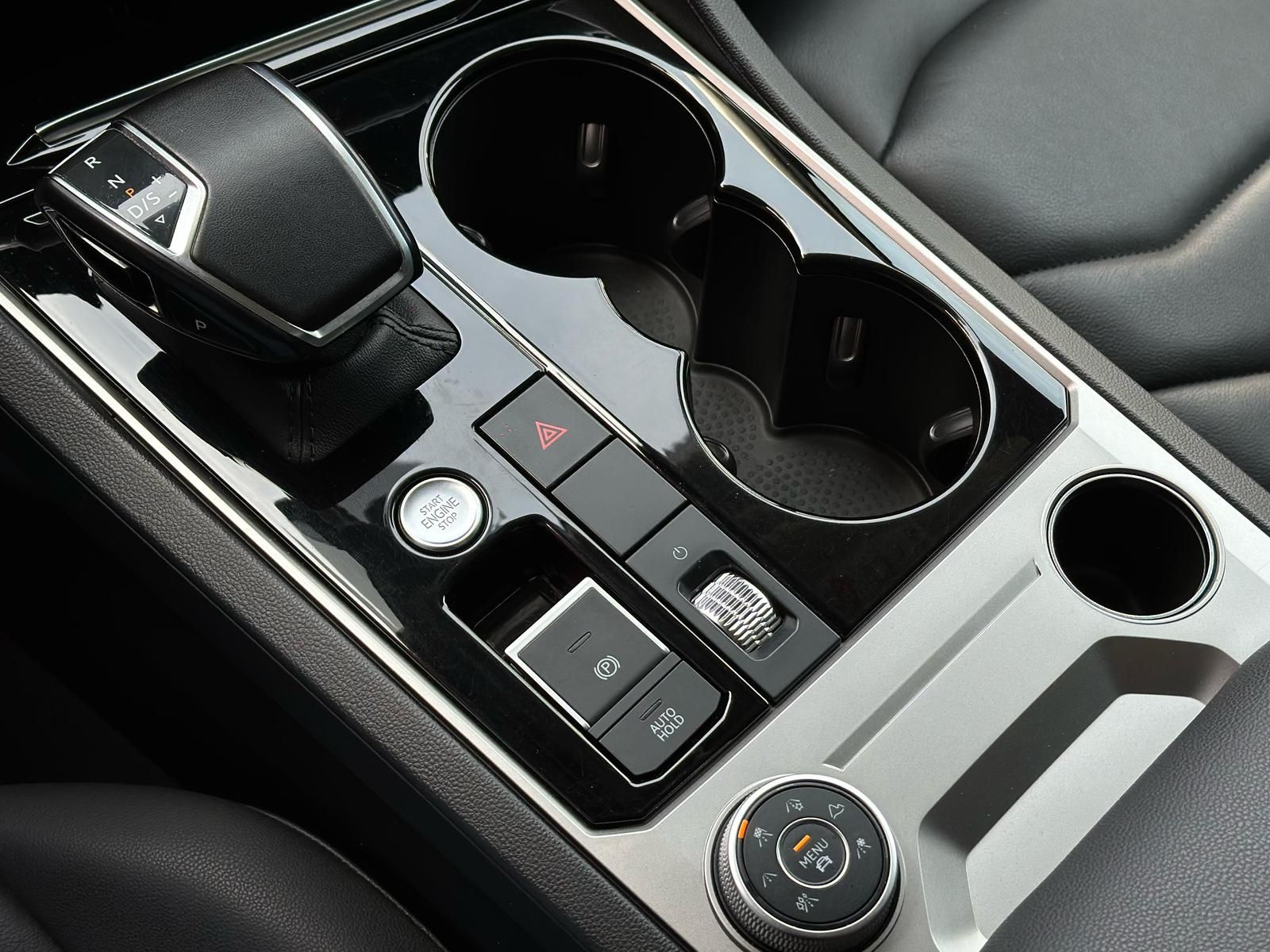VW Touareg 3.0TDI ELEGANCE 4MOTION LED#AHK#KEYLE#SH - Image 15