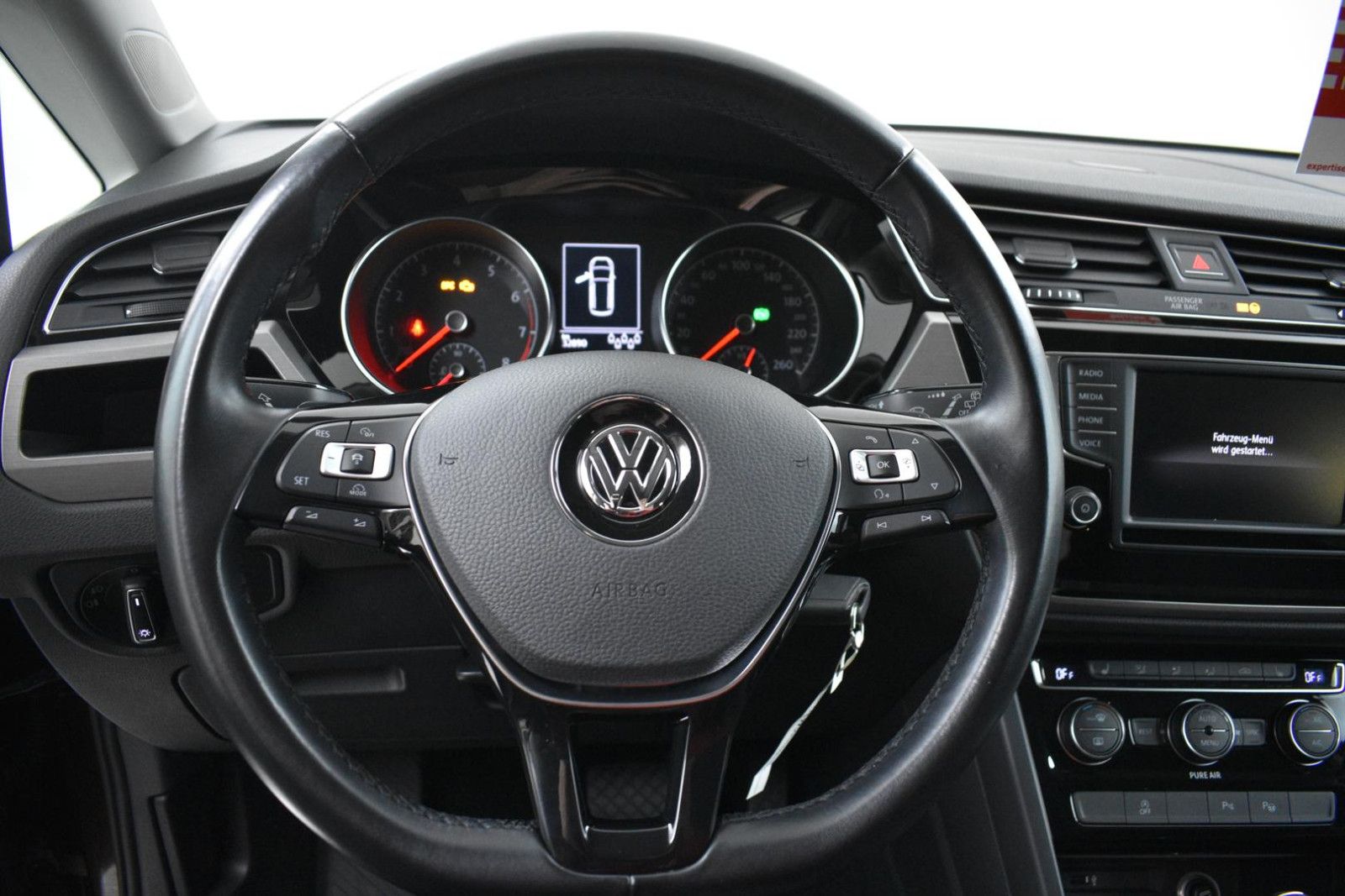 VW Touran 1.4 TSI Comfort 7SI+NAVI+LED+SHZ+ACC+AHK+ - Image 22