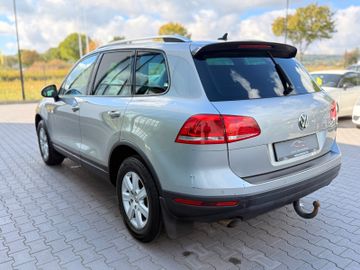 Volkswagen Touareg - 4