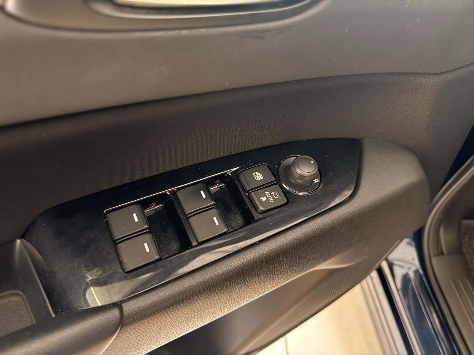 Fahrzeugabbildung Mazda CX-5 Kangei 2WD/1.HAND/NAVI/KAMERA/SCHECKHEFT