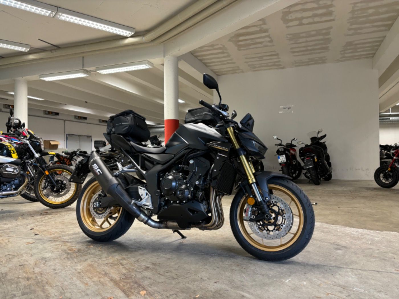 Fahrzeugabbildung Honda CB 1000 Hornet SP 2025