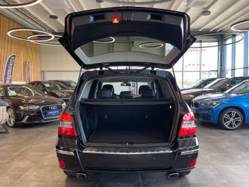 MYAUTOCENTER – Gebraucht- und Jahreswagen mit Werkstattservice in Pfaffenhofen Mercedes-Benz GLK 350 CDI 4Matic *NAVI*BI-XENON*SZHZ*PDC*TEMPO