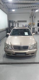 Mercedes-Benz S 320  W220  Sehr gepflegt... - Mercedes-Benz S 320 in Stuttgart