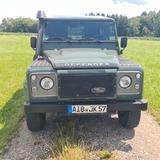 Land Rover Defender 90 TD4 St. Wagon SE, 1. Hd., Klima, AHK - gebrauchte Land Rover Defender aus dem Jahr 2015