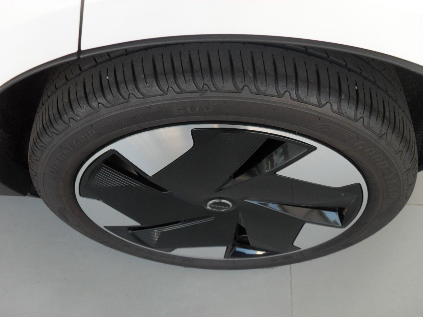Fahrzeugabbildung Volvo EX30 Ultra 2WD | Winterpaket