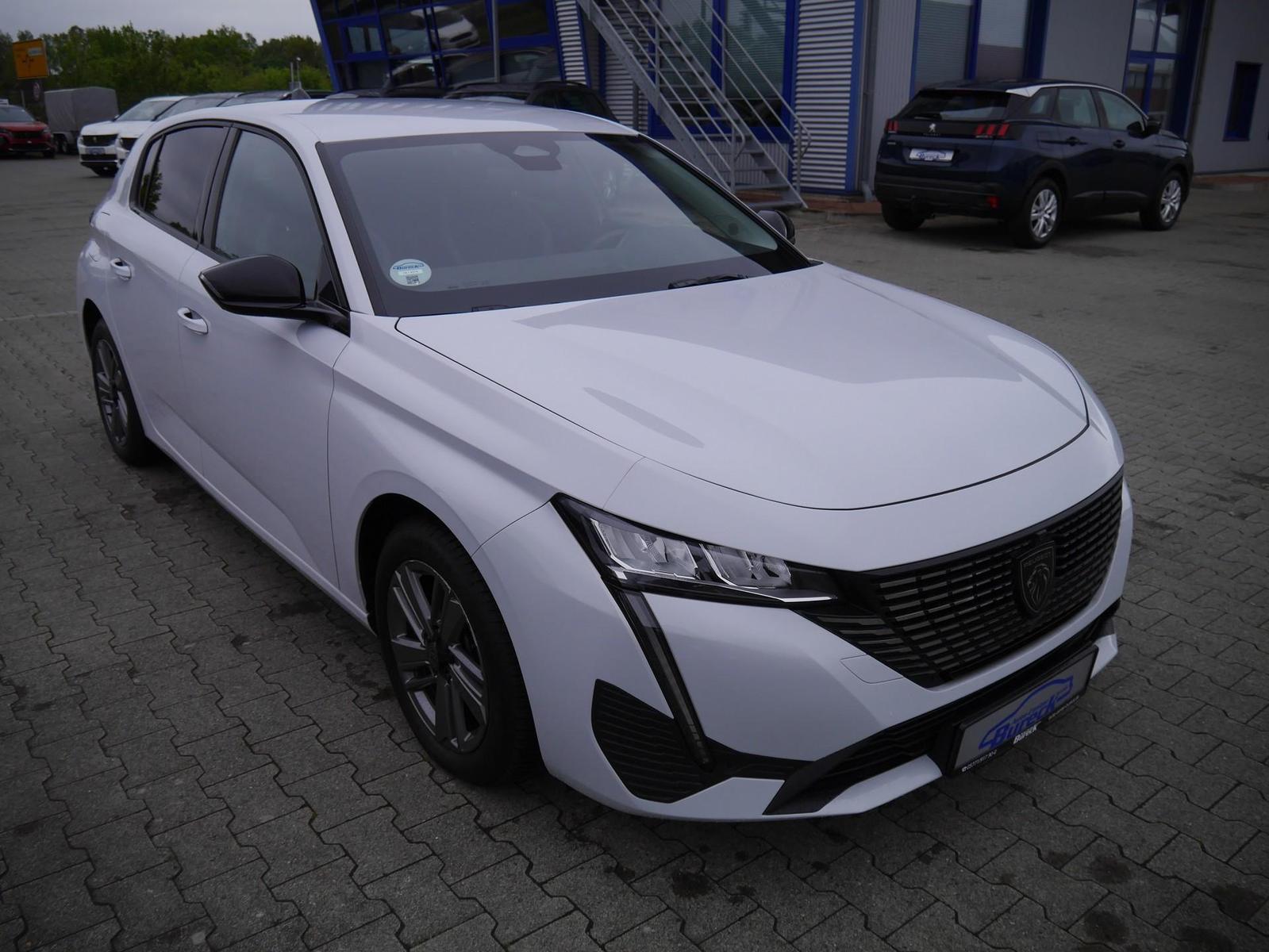 Peugeot 308 Blue HDI 130 LED/Navi/SHZ/PDC/360-Grad