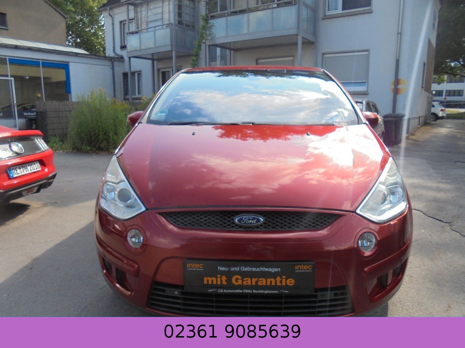 Fahrzeugabbildung Ford S-Max 2,3Titanium  Automatik/Klimaaut./7 Sitzer/