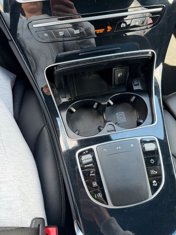 Image of Mercedes-Benz GLC 220