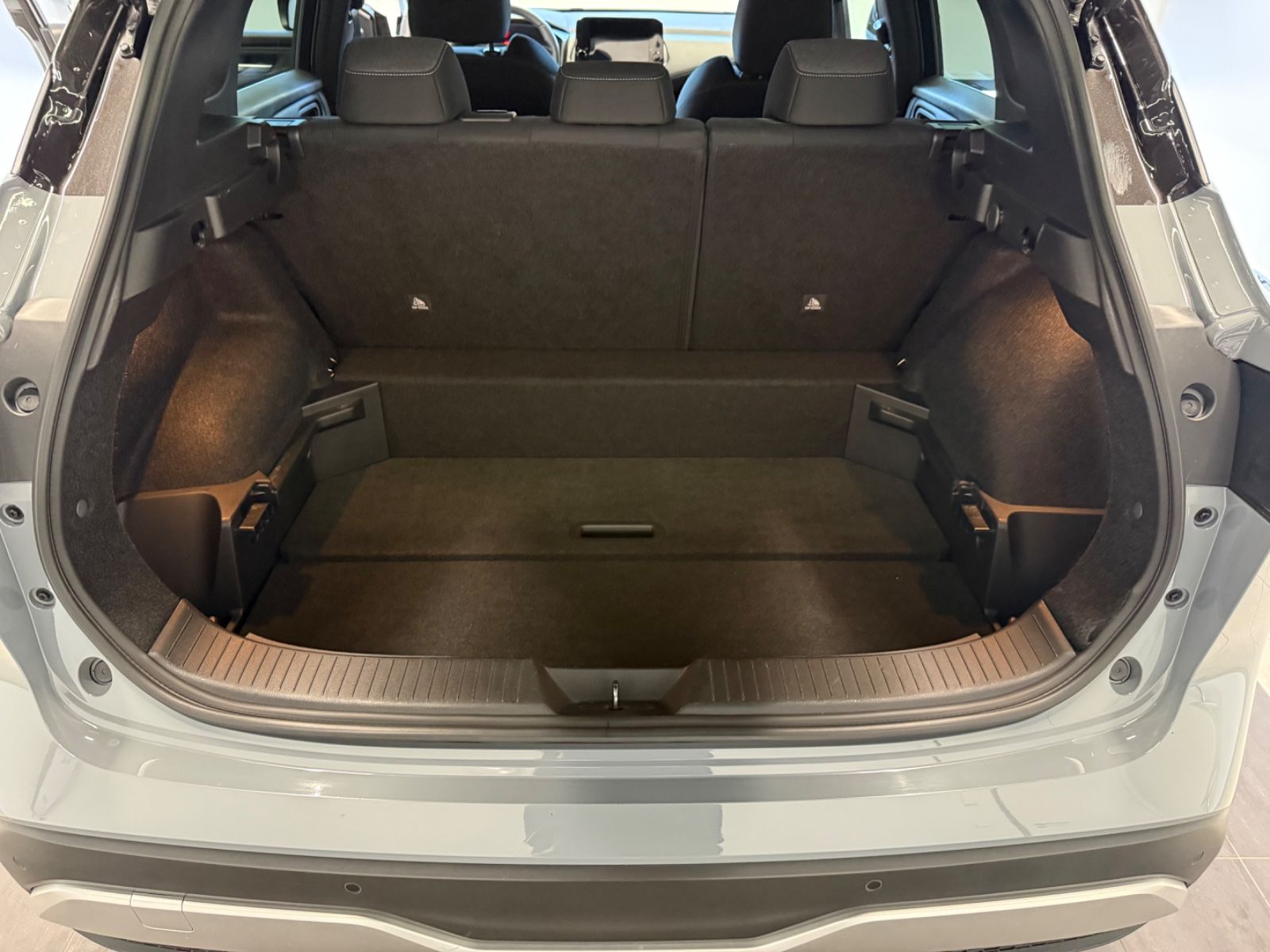Fahrzeugabbildung Nissan Qashqai N-Con.AT Allrad,Winter-,Business-P.