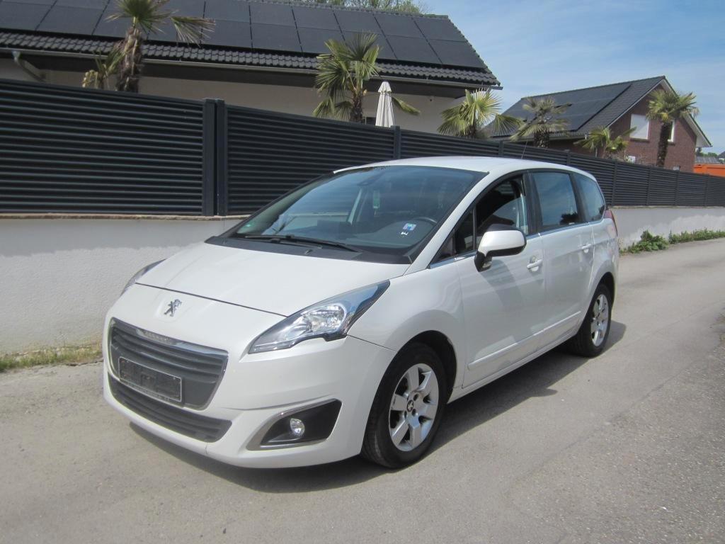 Peugeot 5008 Kamera 2.0 HDI Eu-6 Navi Klima 7 Sitzer PDC