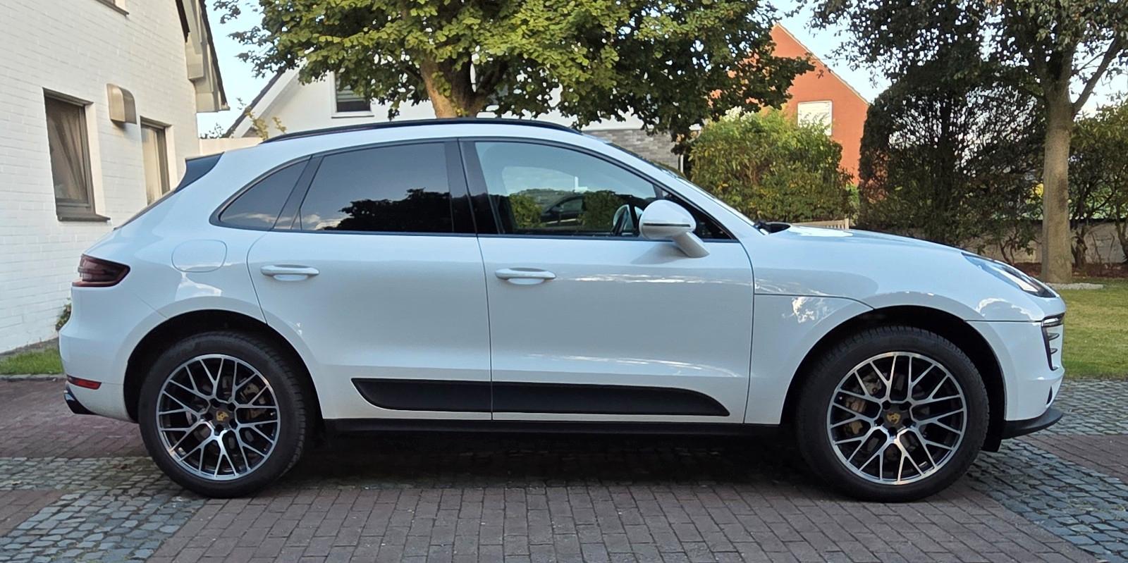 Porsche Macan S mit original Porsche Garantie (Approved)