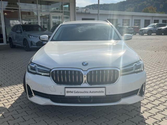 BMW 530 e xDrive Touring 18''HUD Leder Laser Parkass foto 4