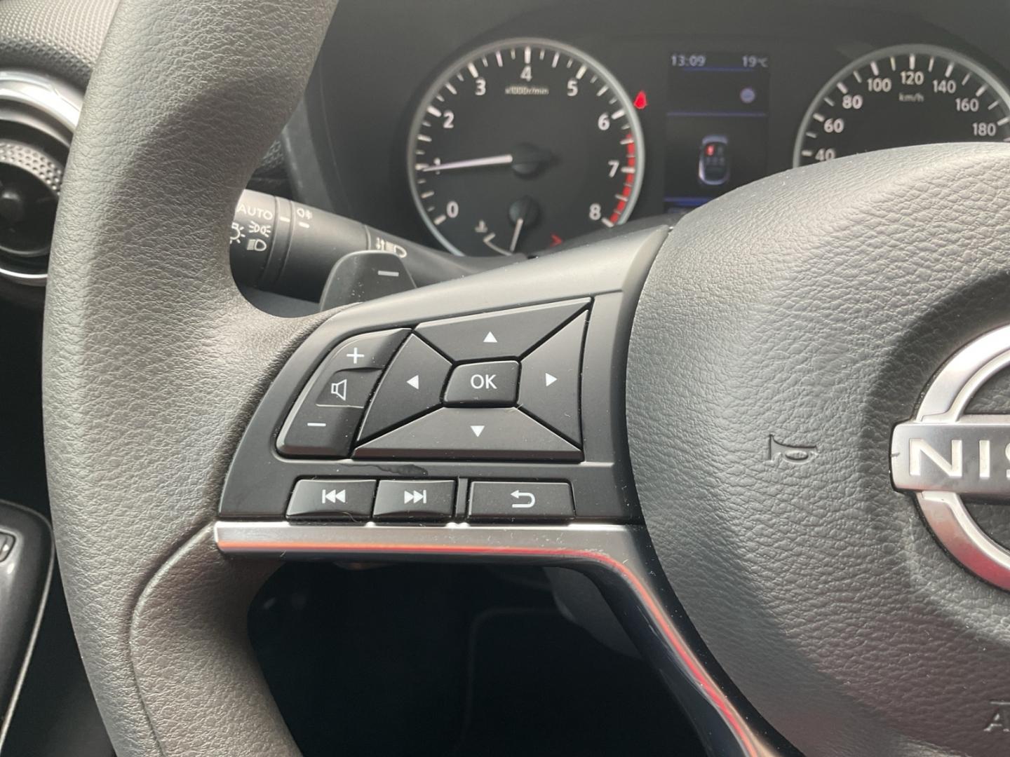 Nissan Juke Acenta 1.0 DIG LED Navi SHZ Kamera bluetoot