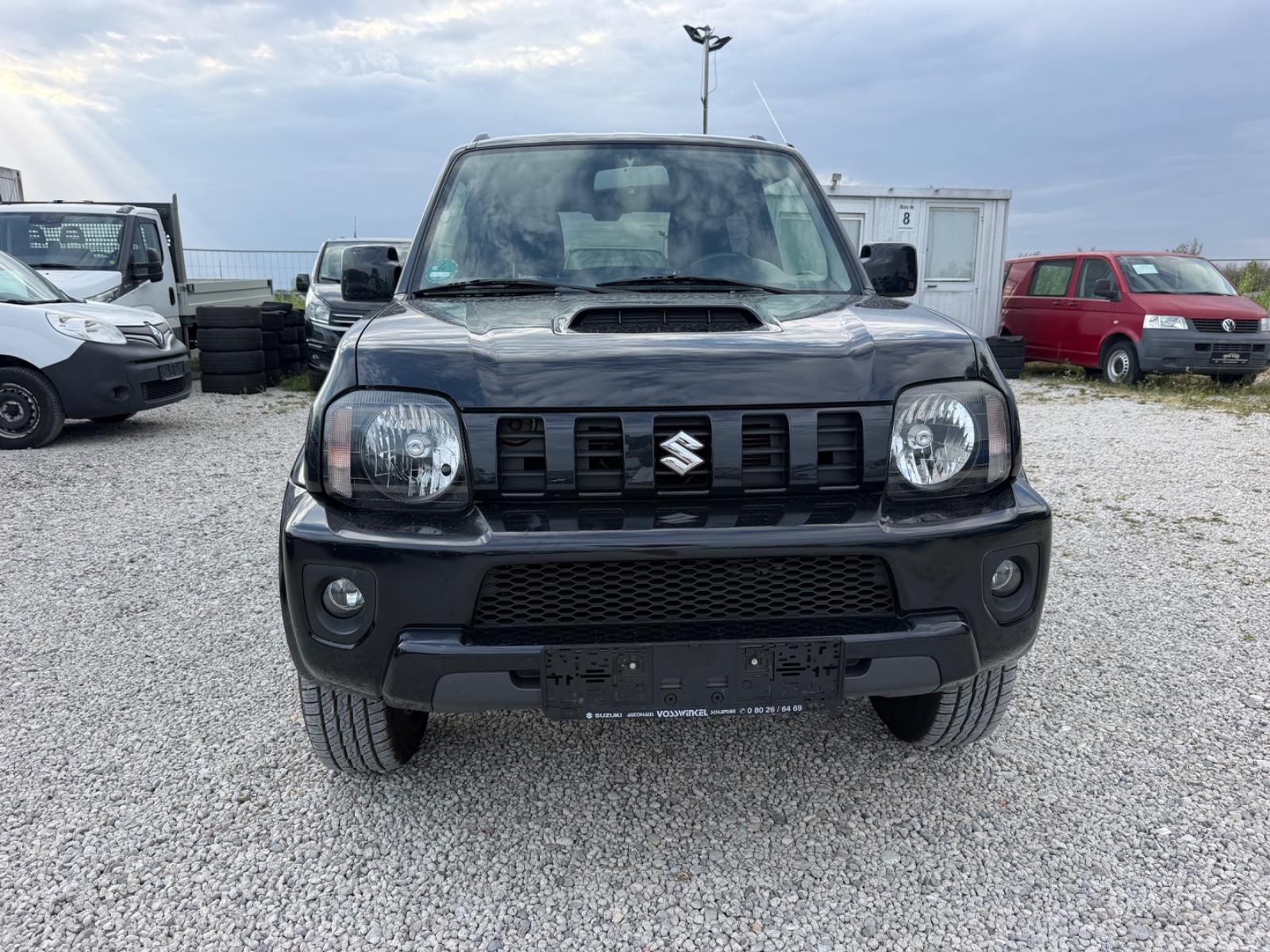Suzuki Jimny Ranger Style Allroad 1.3 84ch - 1 ère main - Climatisation - Attelage - Sièges chauffants