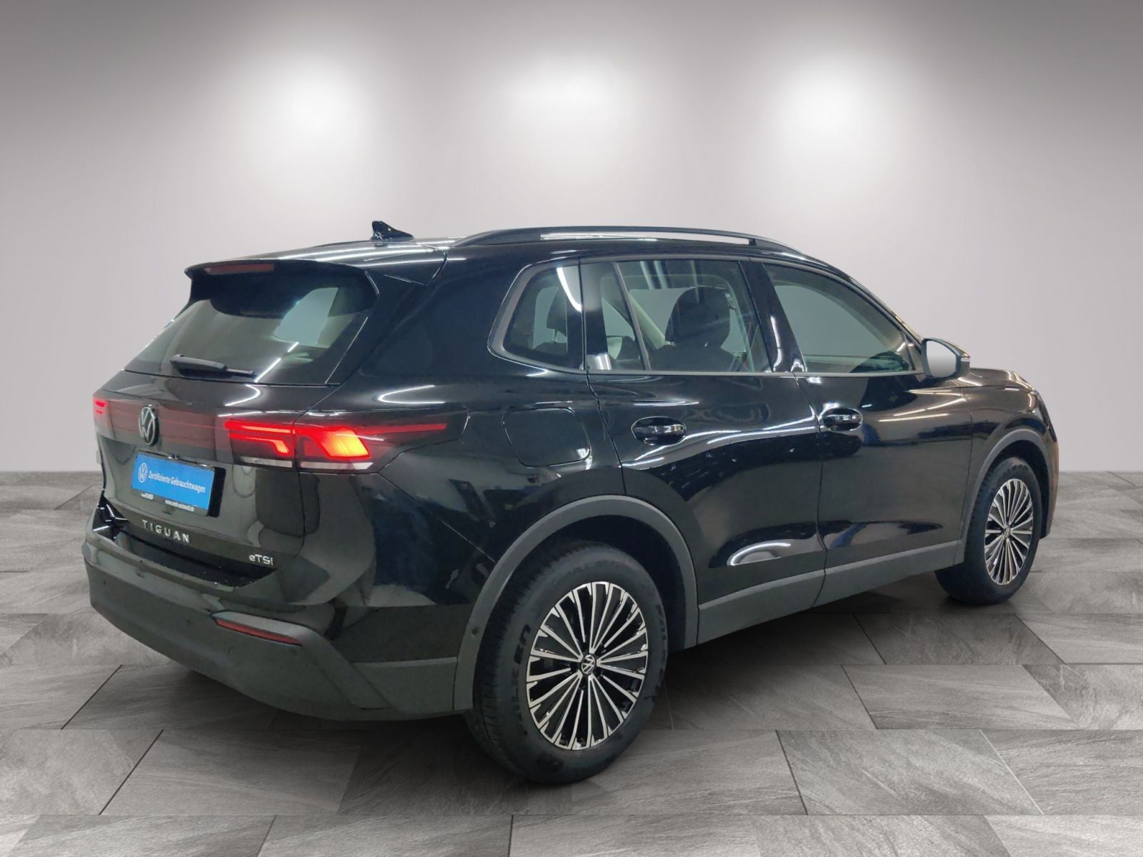 Volkswagen Tiguan Life 1.5 eTSI AHK LED Standhzg 05.30Garan foto 3