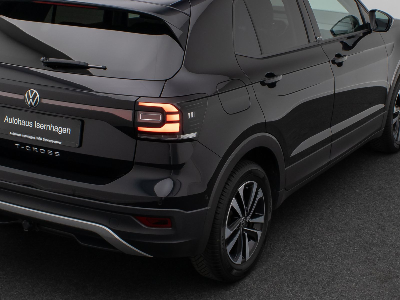 Fahrzeugabbildung Volkswagen T-Cross United ACC FahrAssist DAB Navi ParkAssis