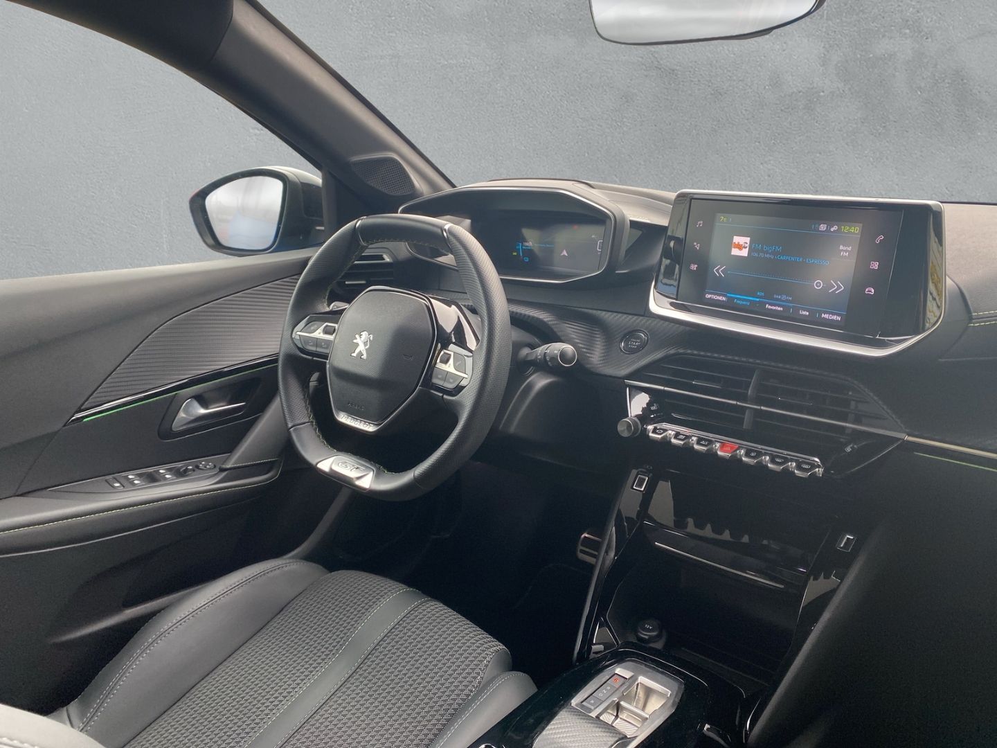 Fahrzeugabbildung Peugeot 208 e- GT Elektromotor 136 *ACC*Kamera*Sitzheizu