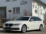 BMW 520d Touring Sport Line*HEAD-UP*GARANTIE*KAMERA* - BMW 5er Reihe: Weiß