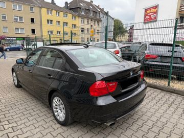 BMW 318 - 6