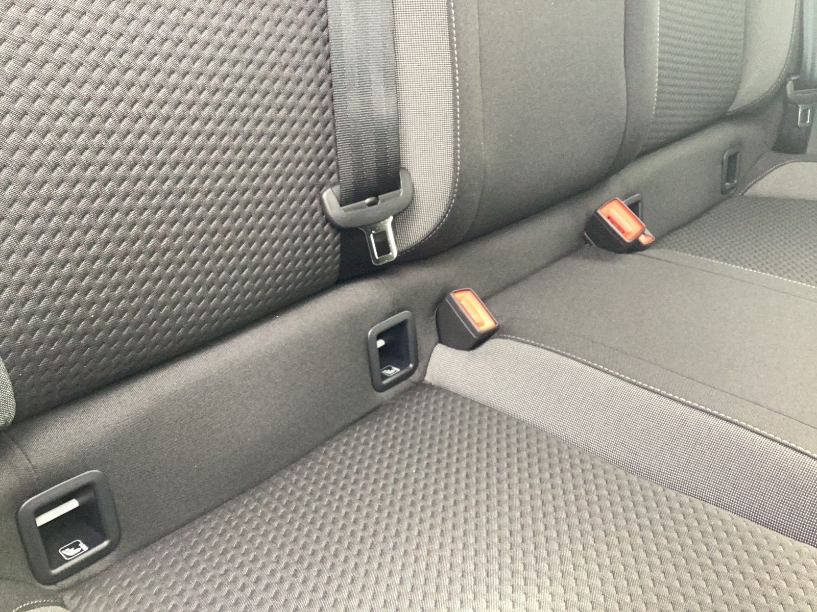 Fahrzeugabbildung Volkswagen Polo Life TSI DSG LED ACC SH RearView Climatroni