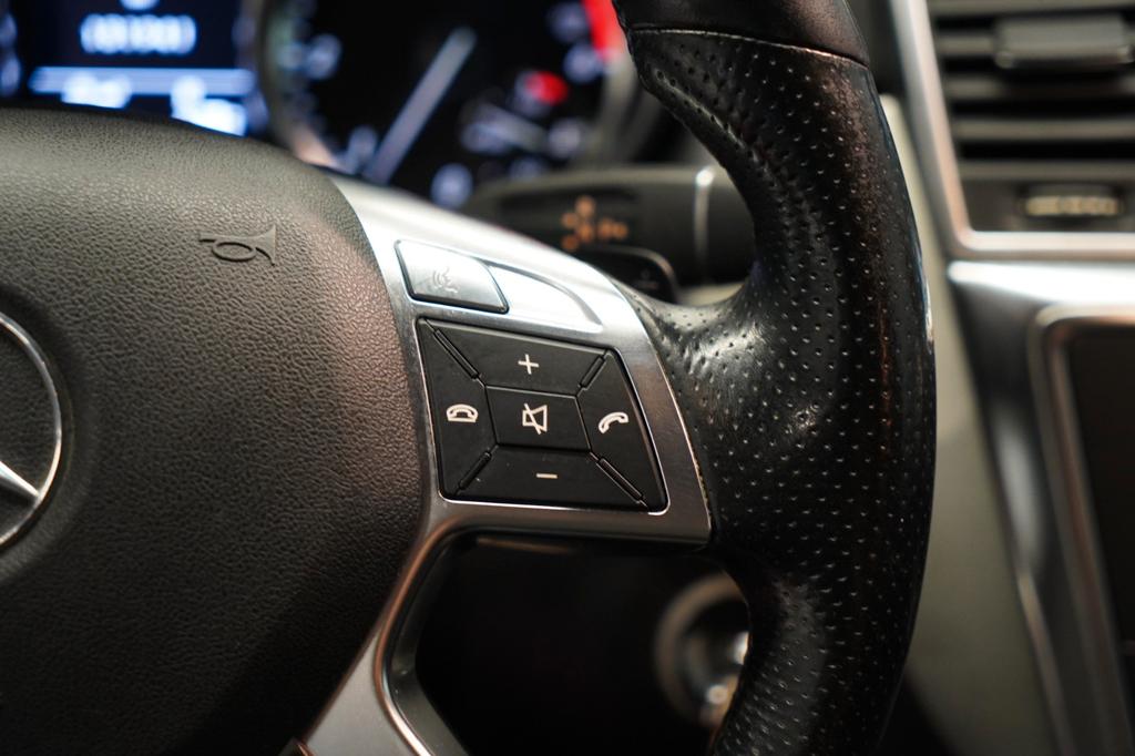 Mercedes-Benz ML 350