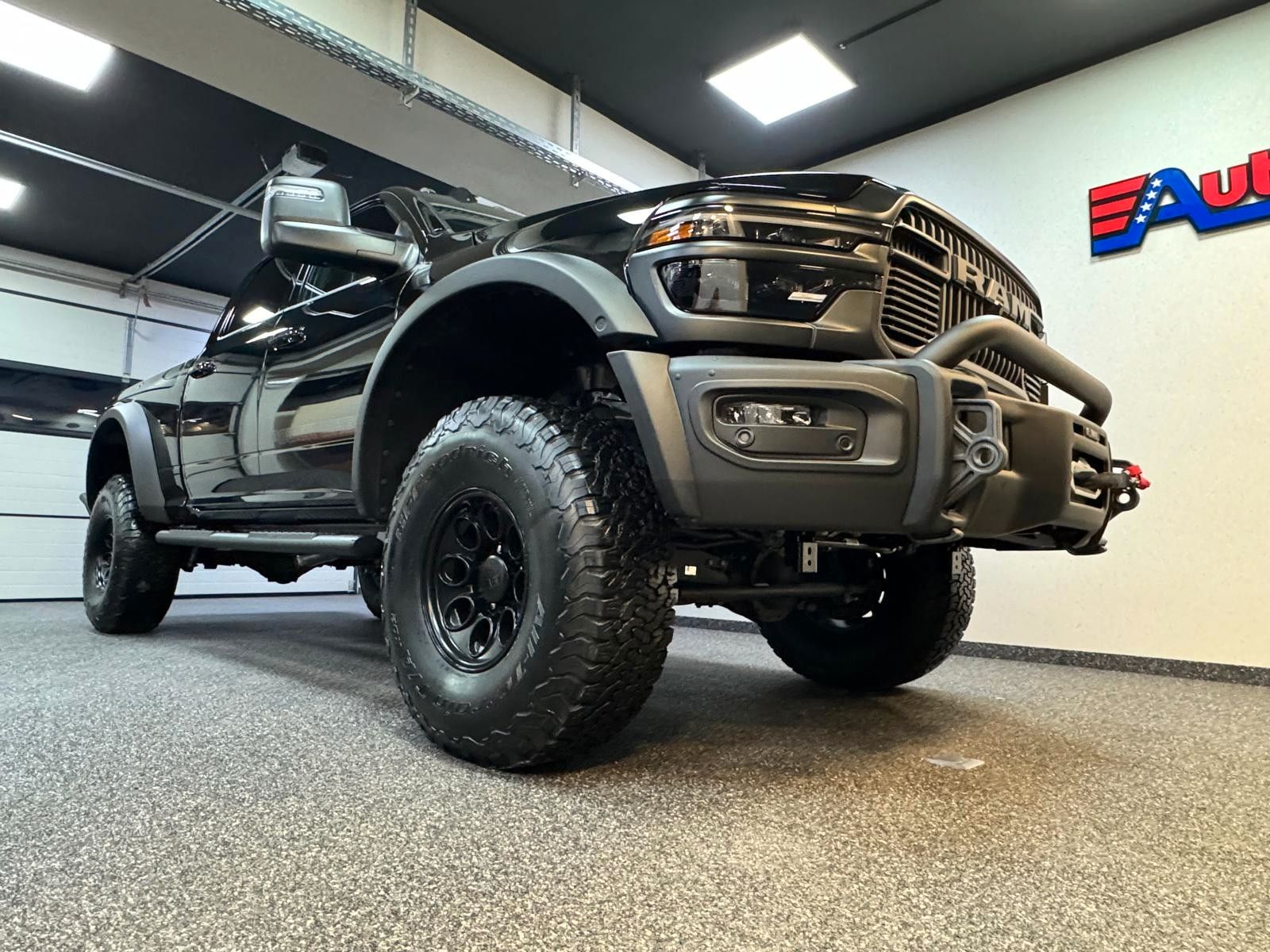 Fahrzeugabbildung Dodge 2500 AEV POWERWAGON OFF ROAD 6.4L-V8 39"-WINDE