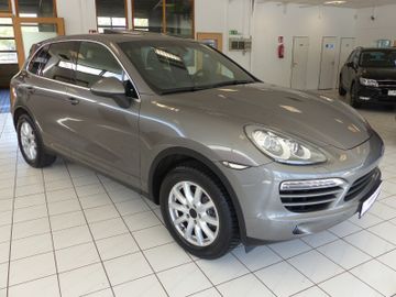 Porsche Cayenne - 4