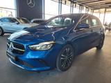 Mercedes-Benz B 180 PROGRESSIVE ADVANCED VOLLDIGI LED RFK WINT - Mercedes-Benz B 180 Jahreswagen
