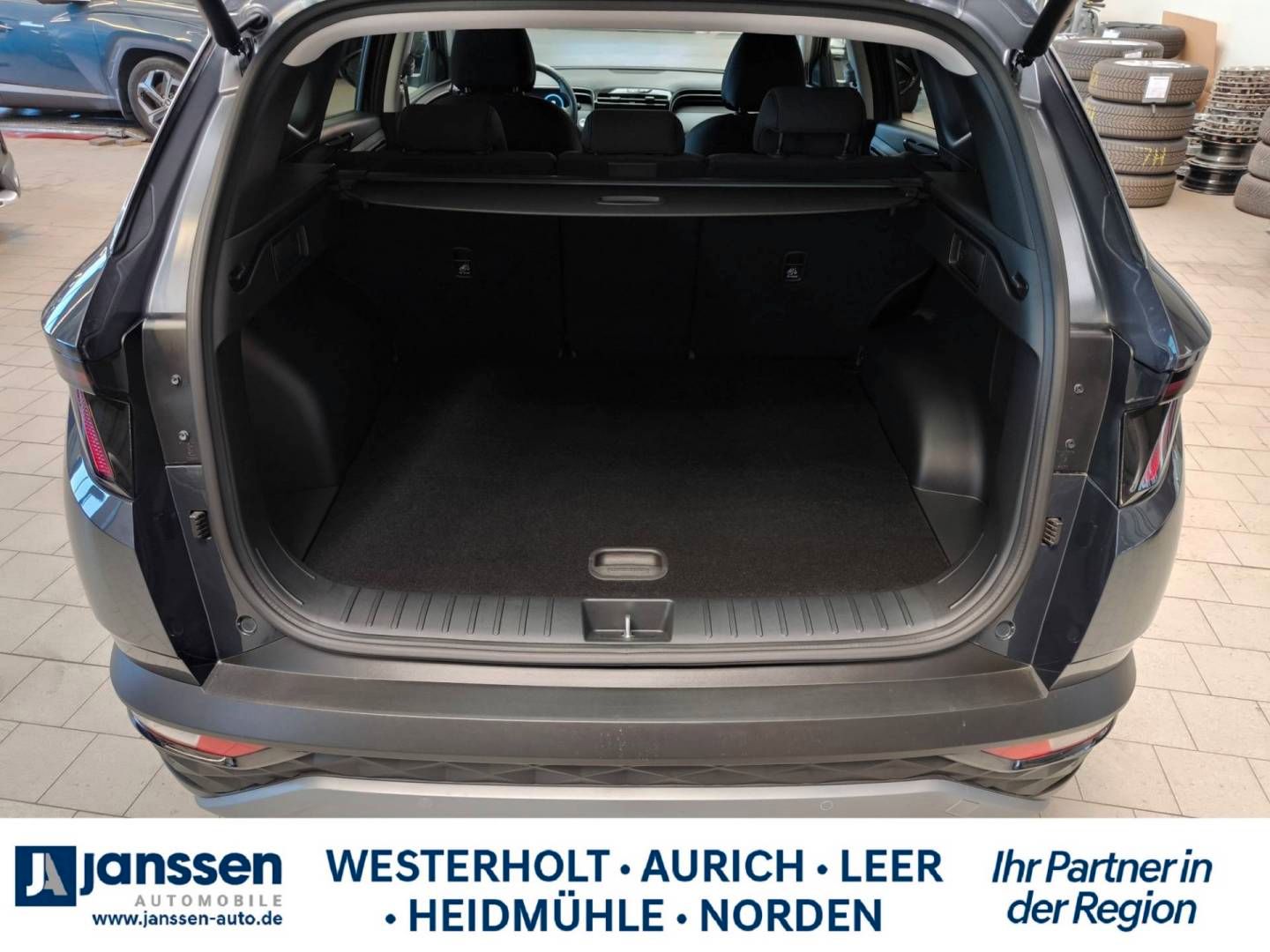 Fahrzeugabbildung Hyundai TUCSON 1.6 GDI Turbo 150PS (+48V) 7-DCT 2WD TREN
