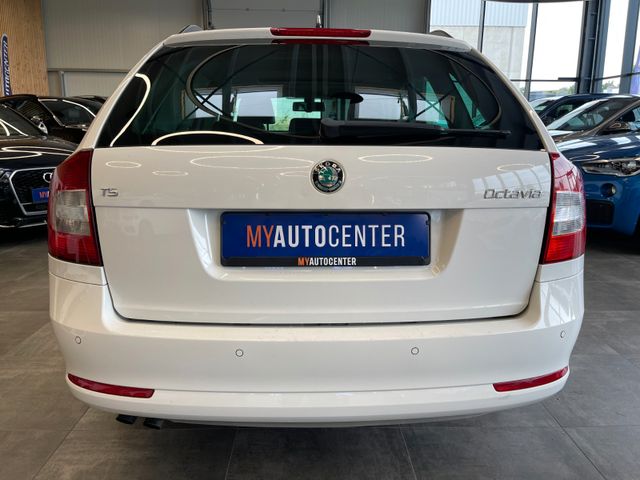 Skoda Octavia Combi Elegance DSG *NAVI*XENON*PDC*