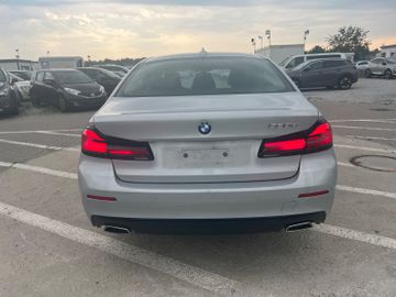BMW 520 - 5